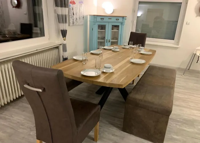 Sauerland-traeume 펜션 *